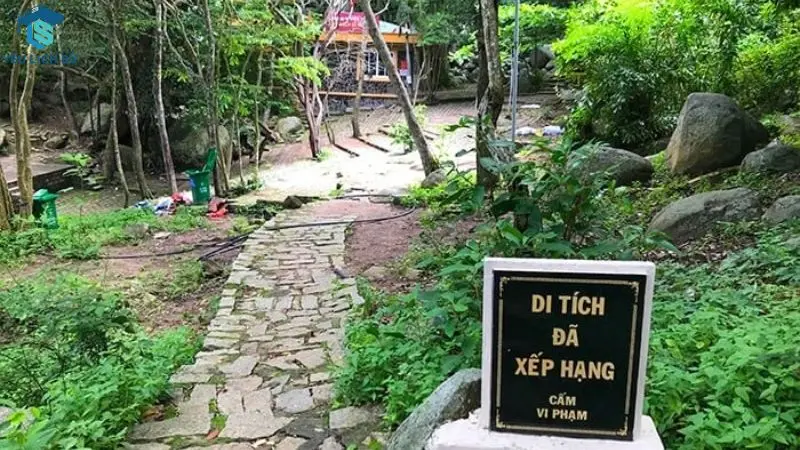 khu di tích núi minh đạm - 7