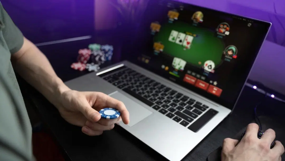 Bí Kíp Chơi Poker Tăng Tỷ Lệ Thắng Tại VZ99