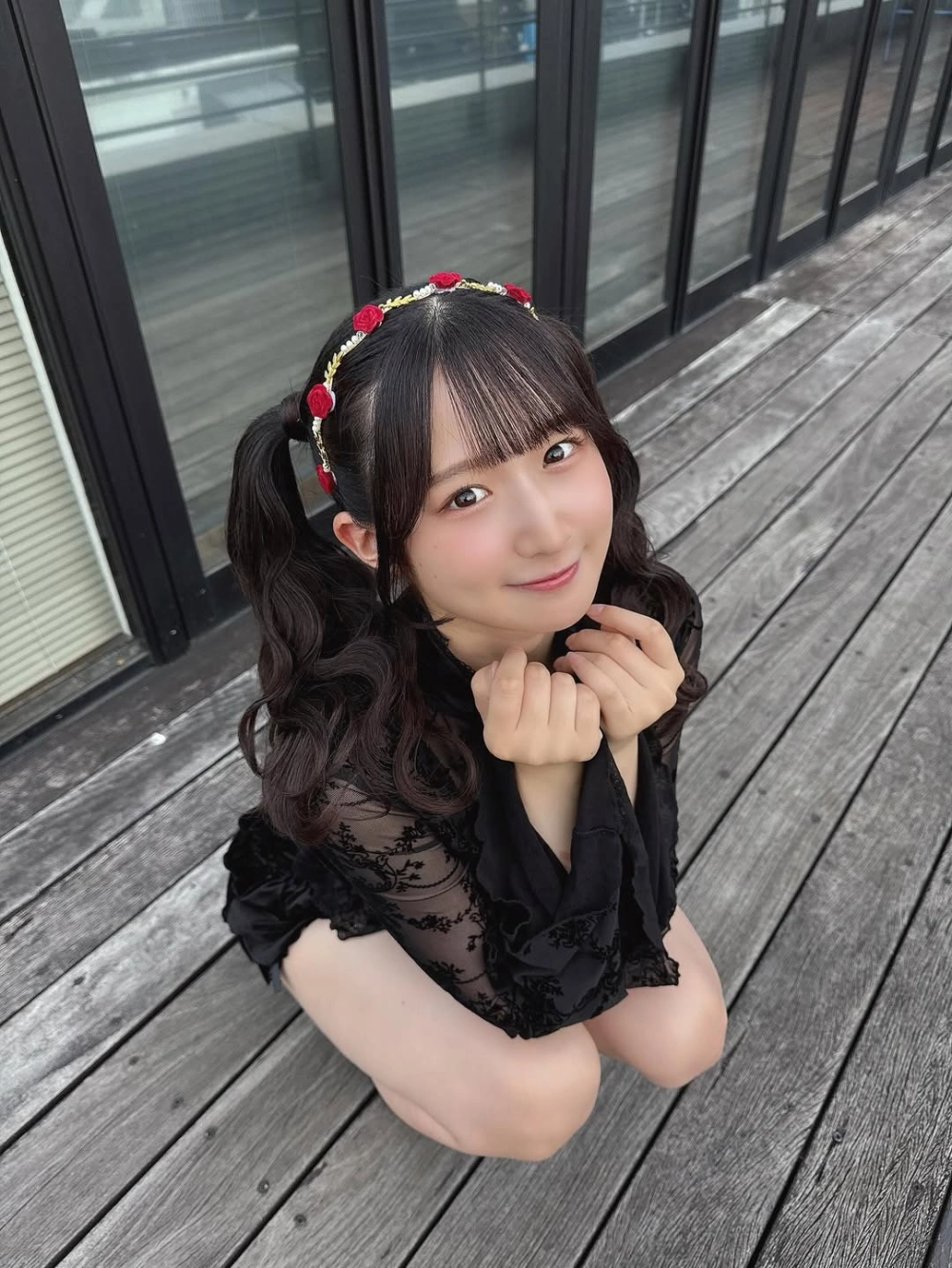 Ảnh gái xinh lòi vú mang vẻ đẹp nóng bỏng quyến rũ đầy sức hấp dẫn.