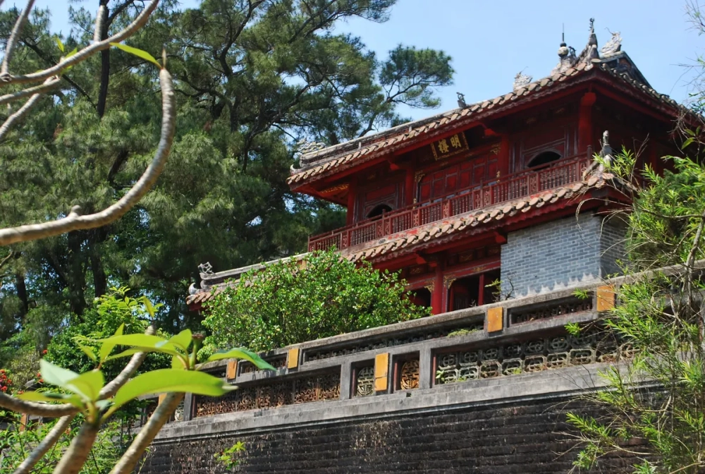 Các lăng tẩm triều Nguyễn ít người biết đến như lăng Gia Long hay Thiệu Trị