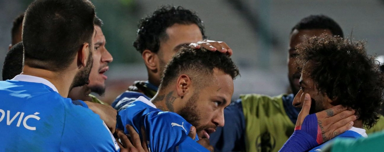 Phân tích Aleksandar Mitrović