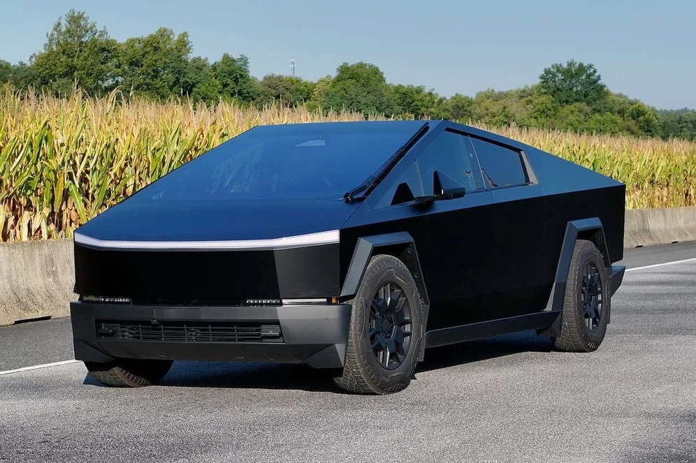 Tesla Cybertruck khi ra mắt công chúng