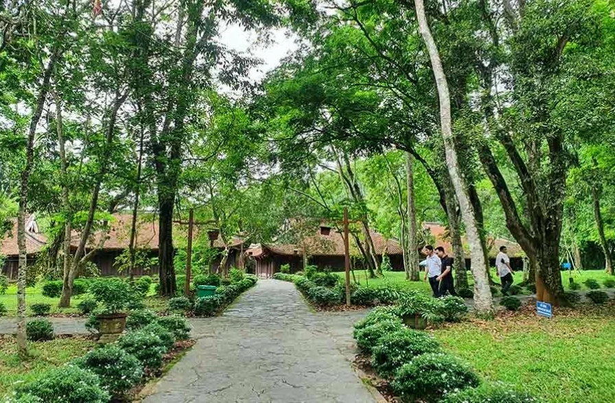 Toàn cảnh Khu di tích Lam Kinh