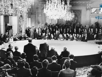 Hiệp định Giơ-ne-vơ và Hiệp định Paris