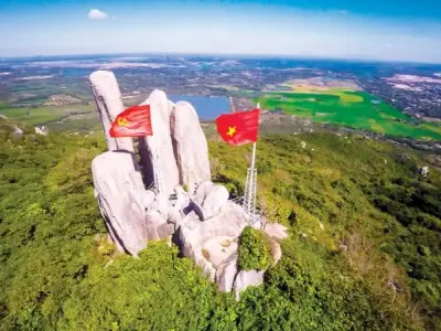 Hành trình khám phá khu di tích núi Minh Đạm đầy hấp dẫn
