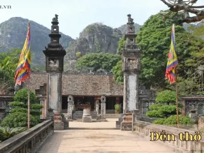 Đền thờ là gì? Khám phá ý nghĩa văn hóa và tâm linh
