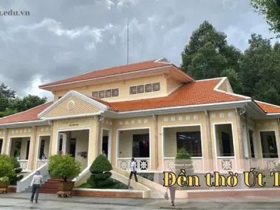 Khám phá đền thờ Út Tịch - Điểm đến tâm linh đầy huyền bí