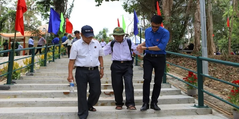 Kiến trúc và các di sản văn hóa khu di tích Sa Lôn