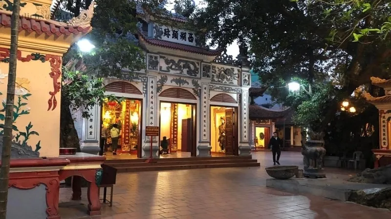 Phủ Tây Hồ